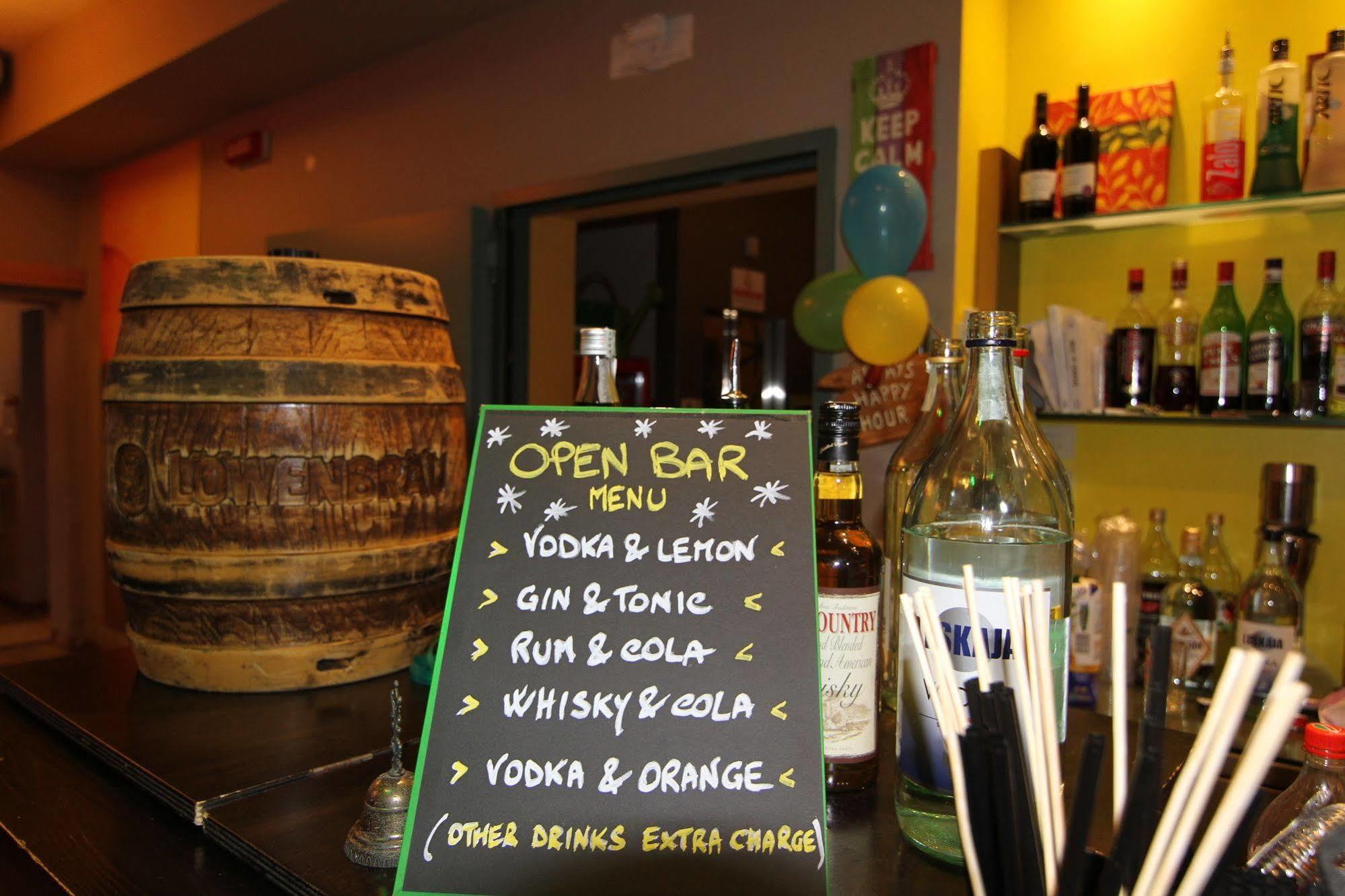 Jammin' Hostel & Bar 里米尼 外观 照片