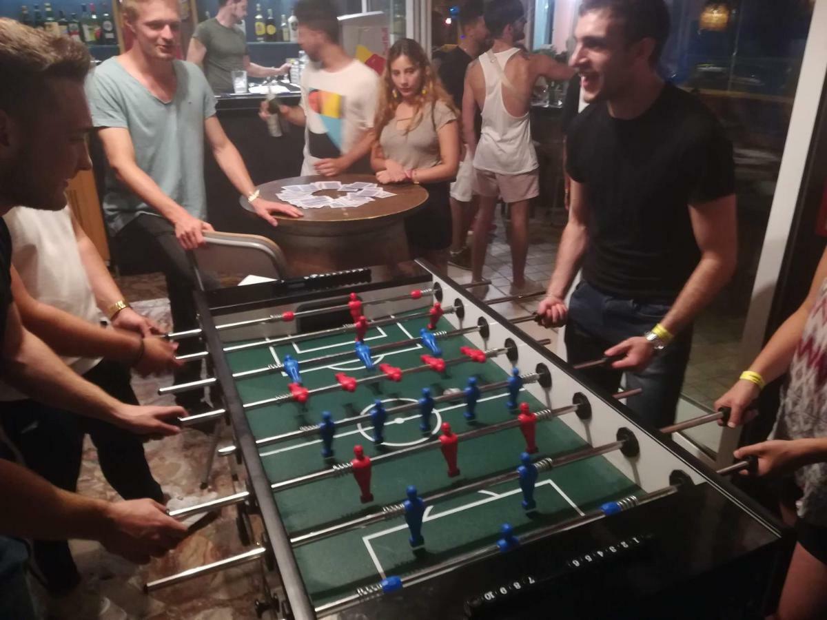 Jammin' Hostel & Bar 里米尼 外观 照片