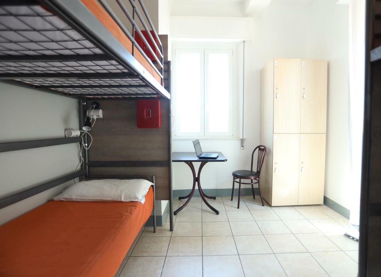 Jammin' Hostel & Bar 里米尼 外观 照片